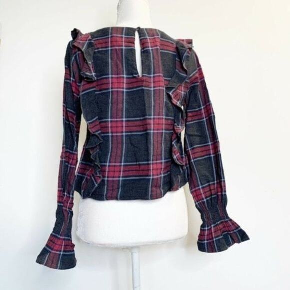 Romeo + Juliet Couture long sleeve plaid Ruffle top red gray sz M - Picture 3 of 12